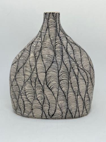 Wiggle Vase by Tara Brenno